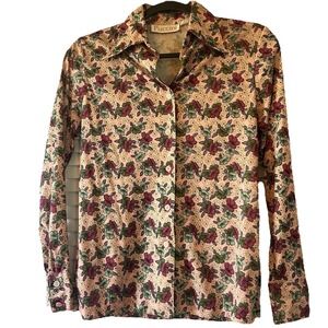 Woman's‎ beautiful vintage Floral top by Puccini Polyester EST Size Small/medium